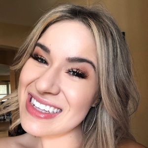 Meet your Posher, Ali